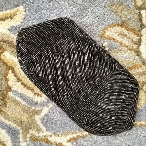Black Beaded Evening Clutch - Picture 3 of 6